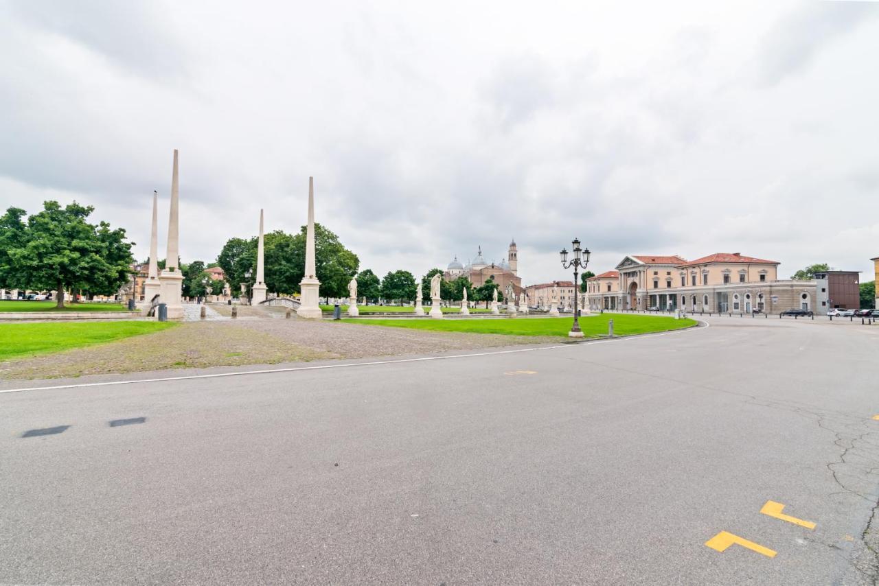 A Pochi Passi Da Prato Della Valle Apartment パドヴァ エクステリア 写真