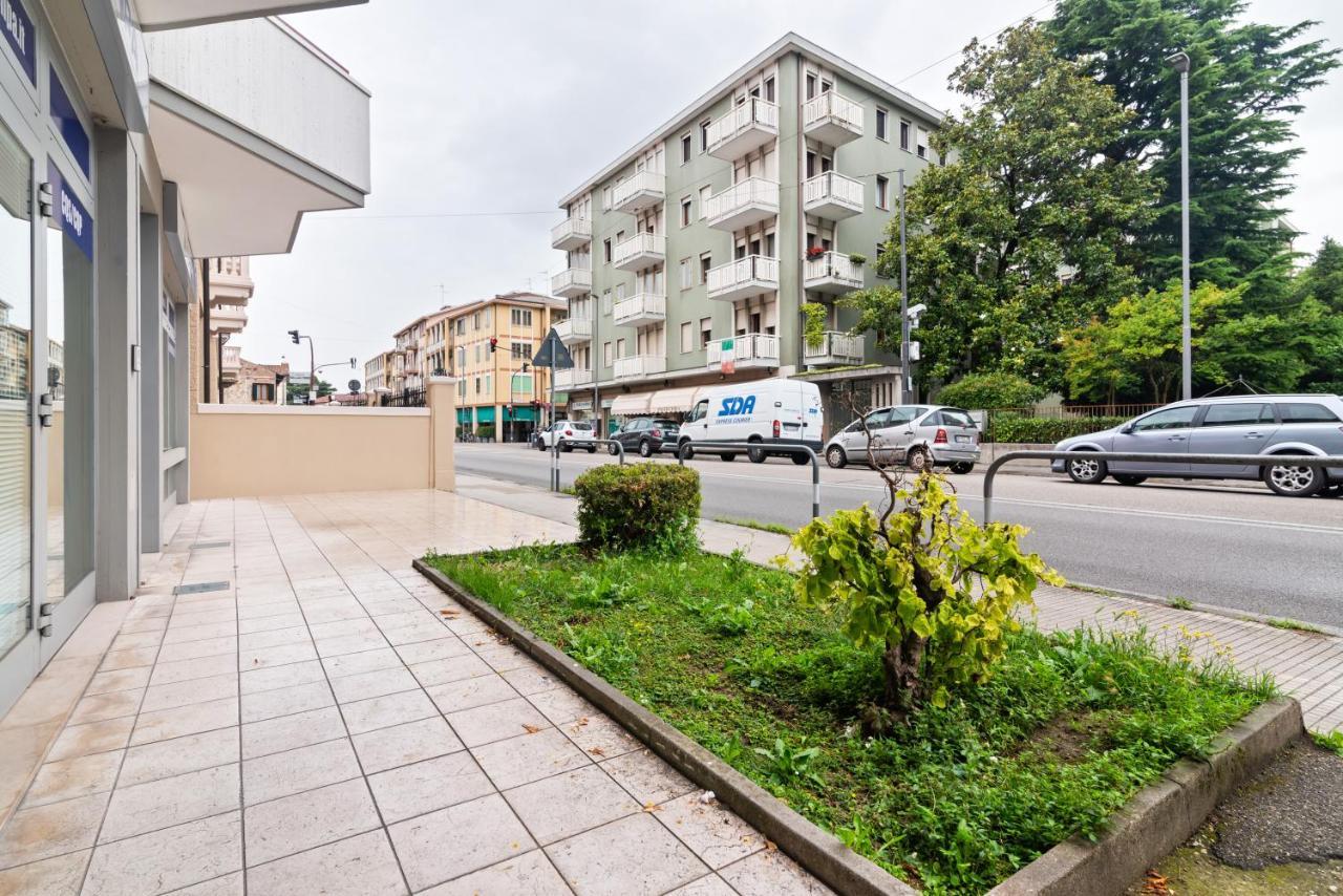 A Pochi Passi Da Prato Della Valle Apartment パドヴァ エクステリア 写真
